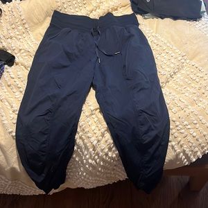 lululemon mid rise dance joggers